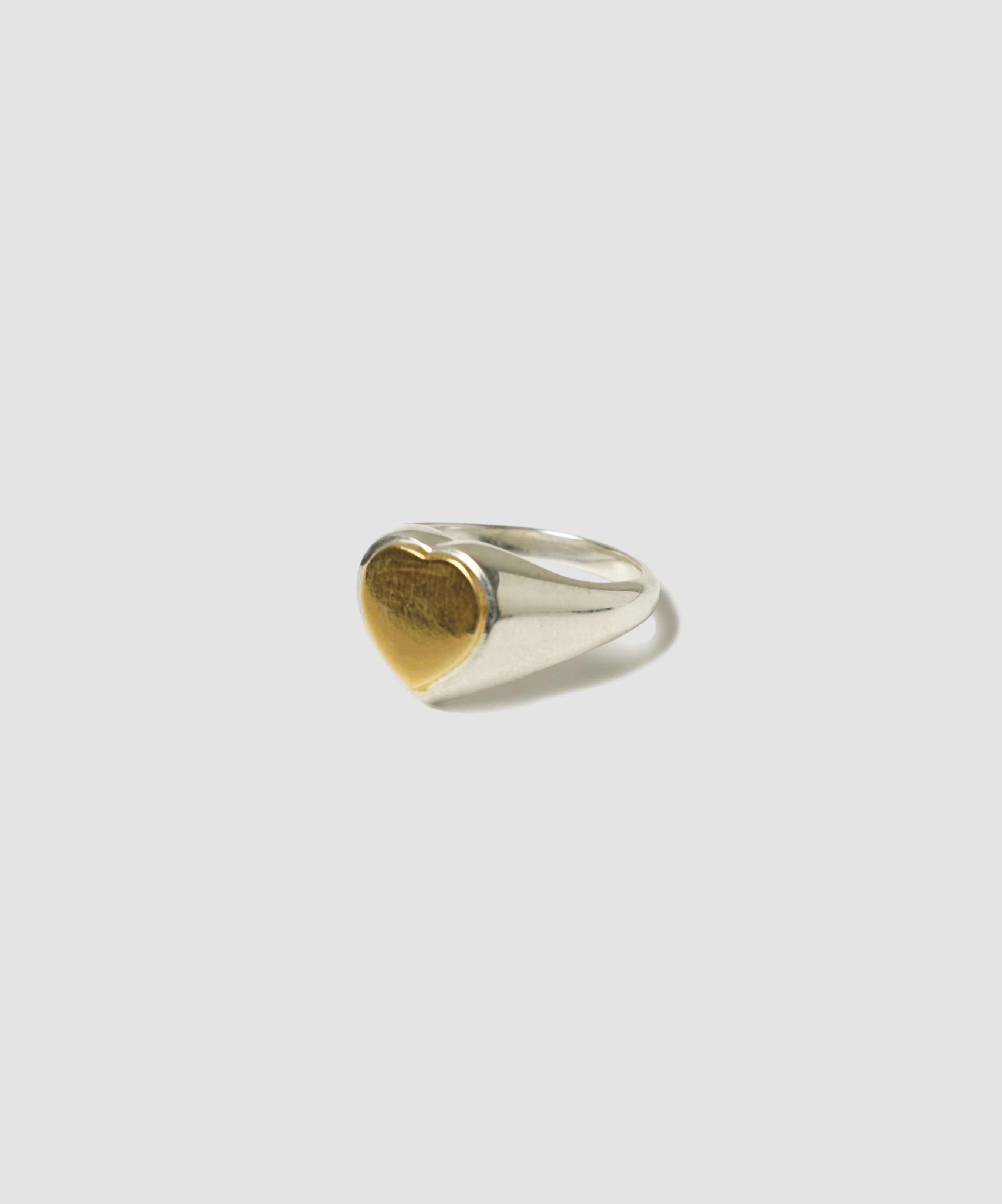 HEART SIGNET RING