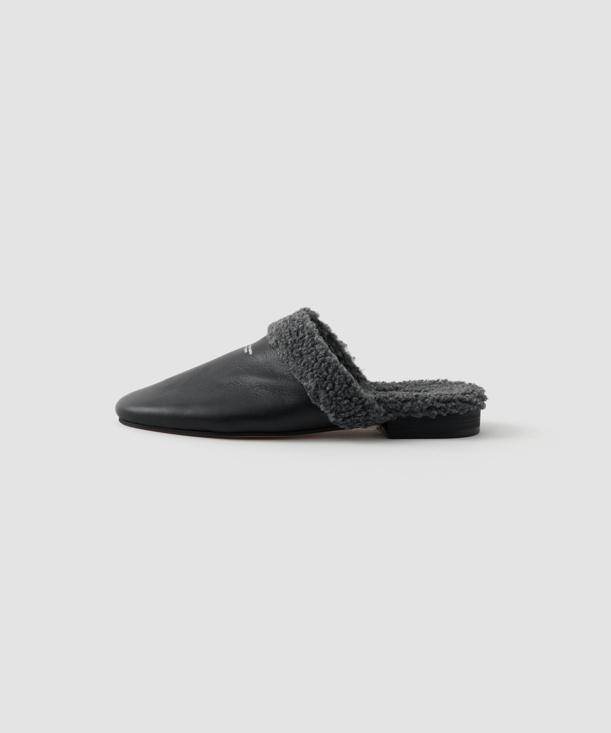LEATHER BOA SLIPPER