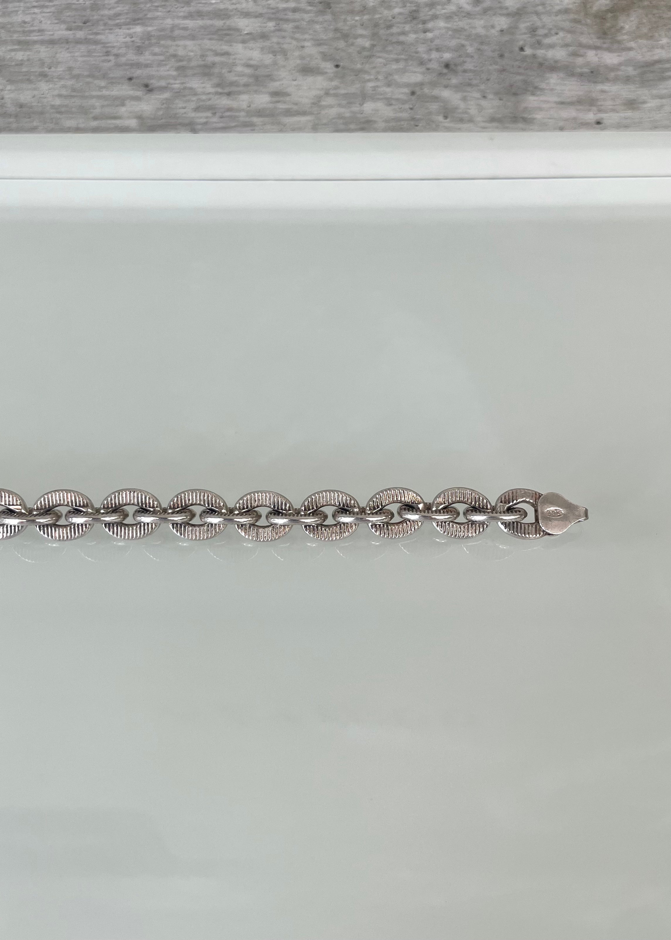 IT VINTAGE BRACELET