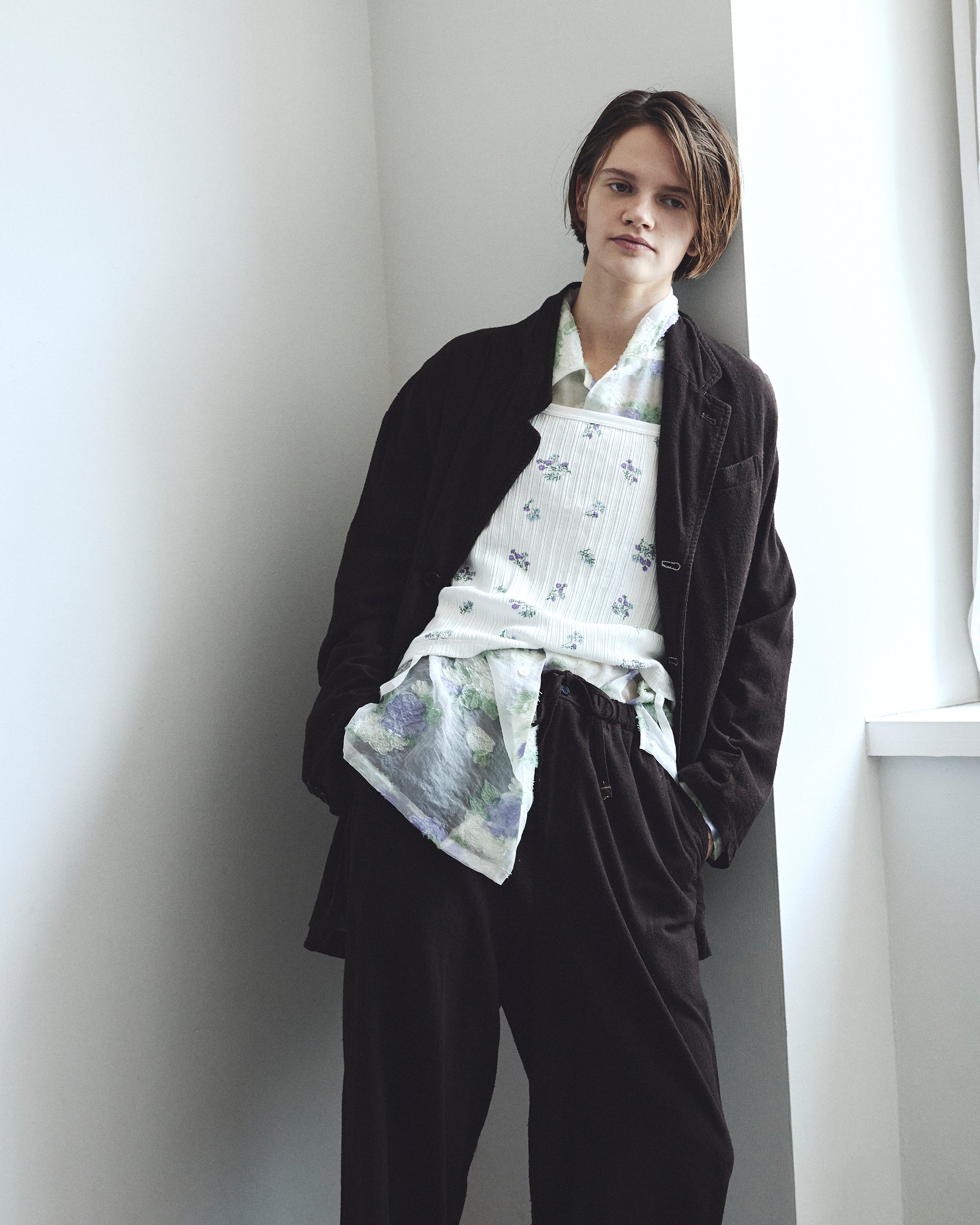 FLOWER JACQUARD OPEN COLLAR SHIRT