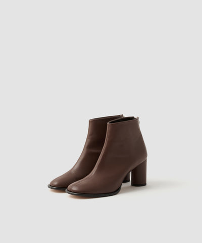 ROUND TOE SHORT BOOTS