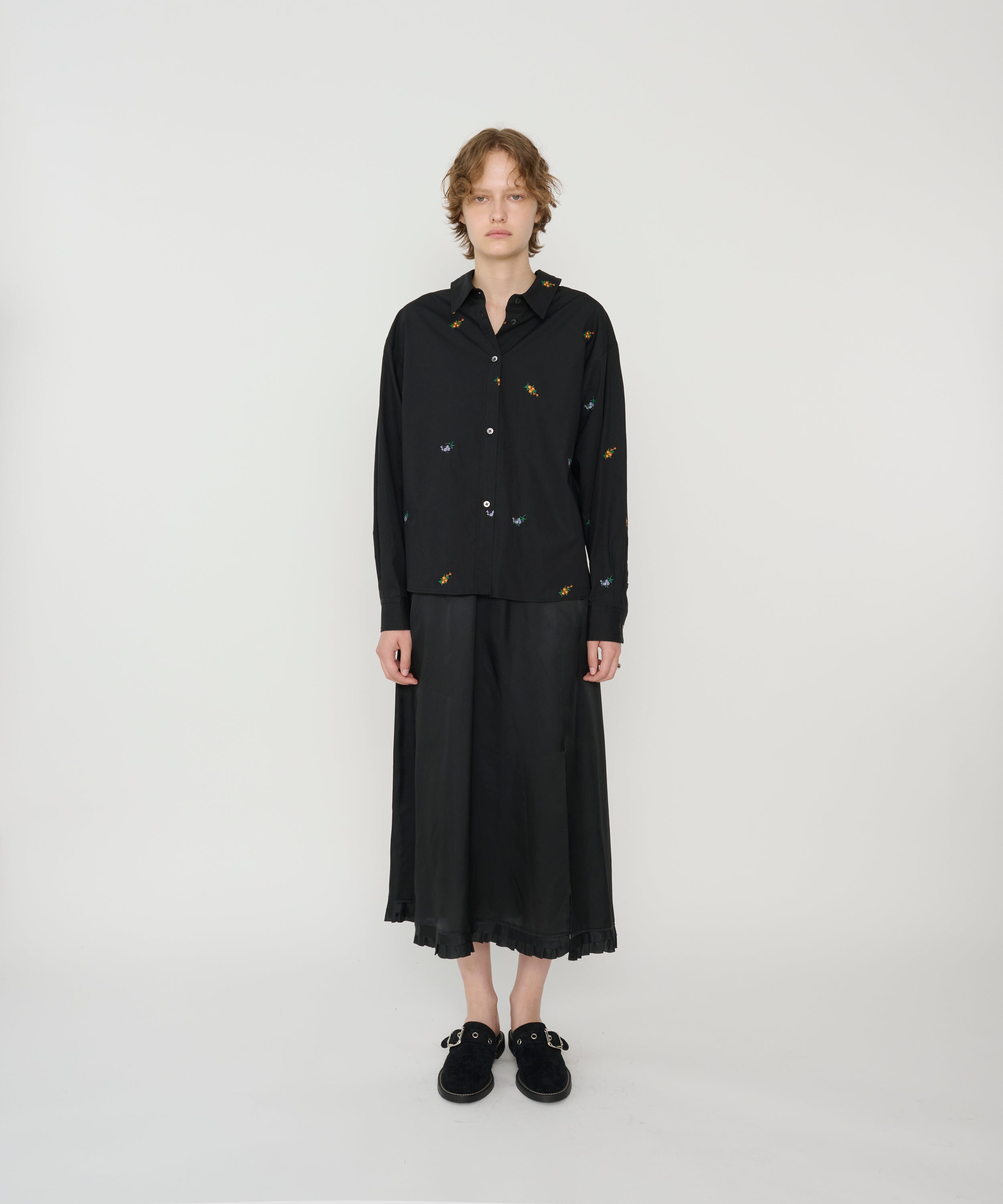 FLOWER EMBROIDERY FRONT BACK SHIRT