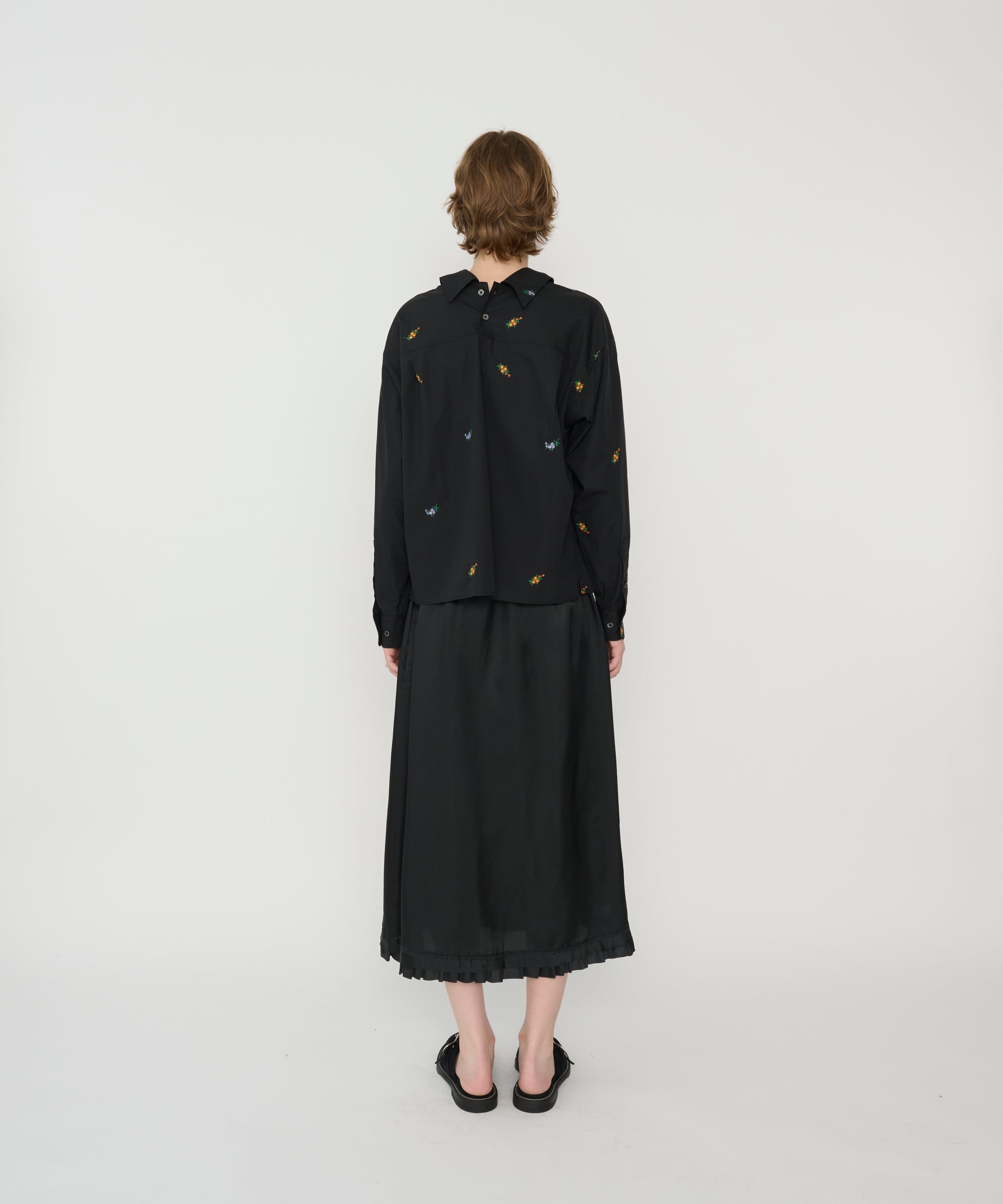 FLOWER EMBROIDERY FRONT BACK SHIRT