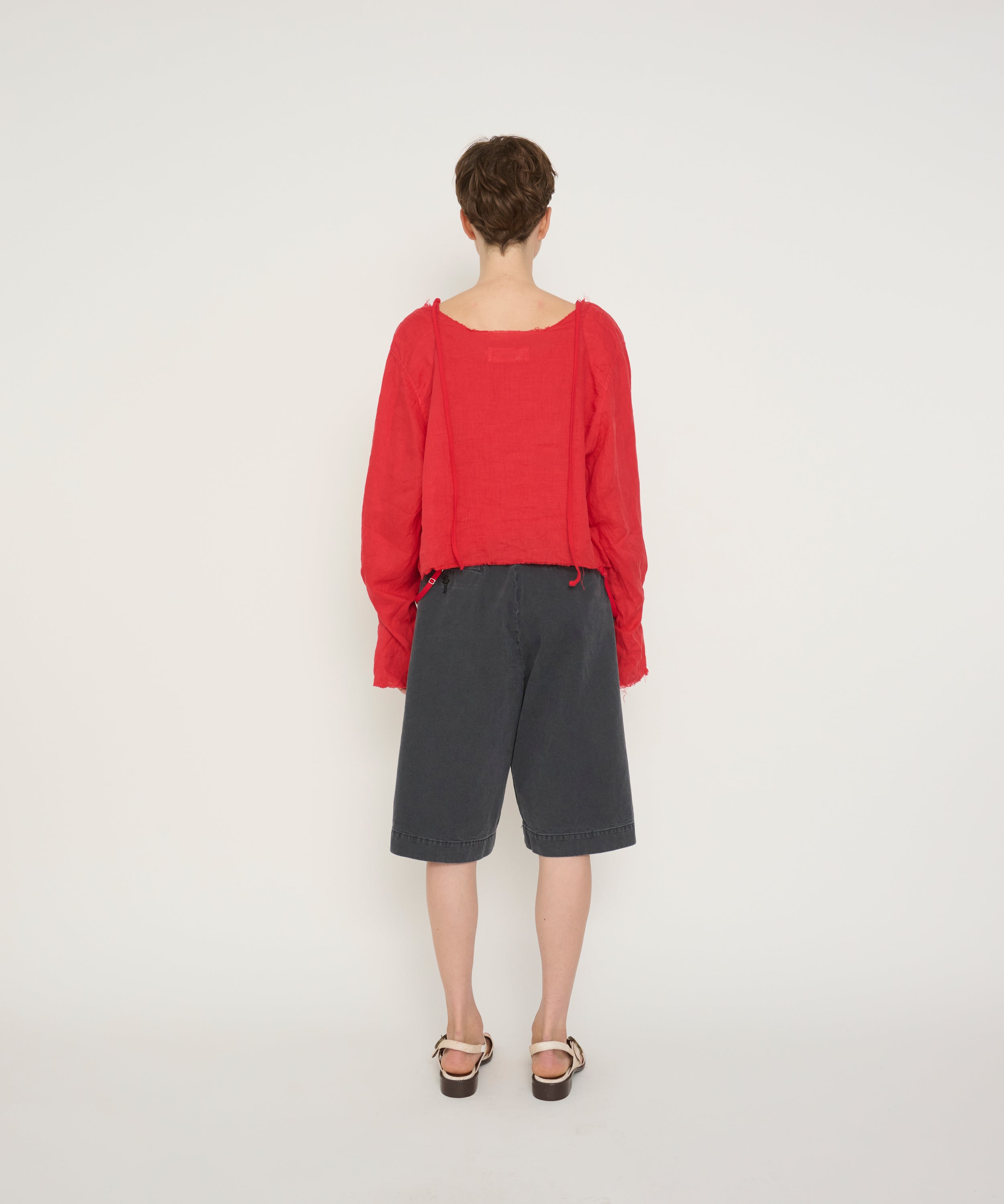 GARMENT DYE LINEN SQUARE NECK BLOUSE