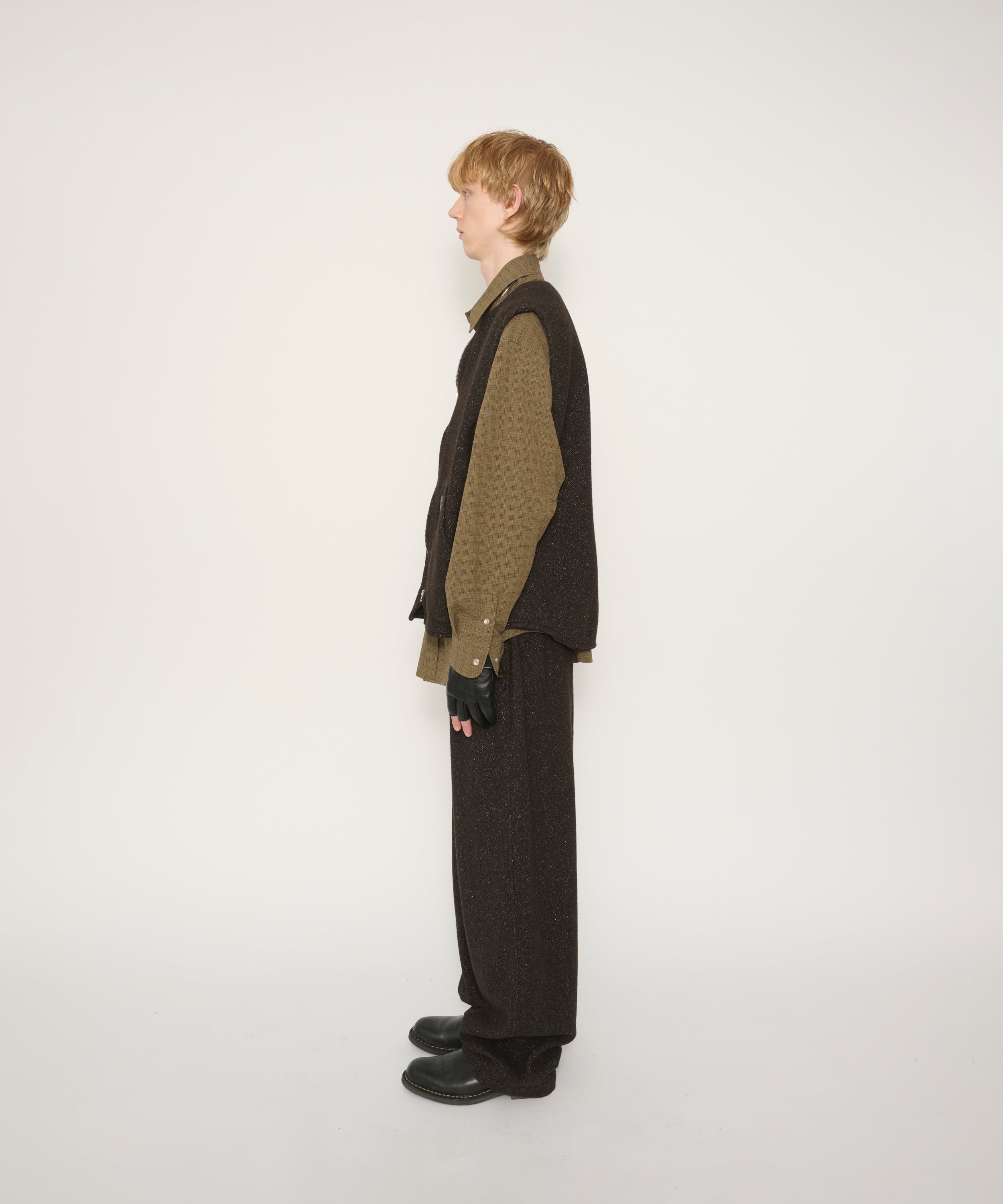 GARMENT WASHED SILKNEP TWEED TWO TUCK PANTS