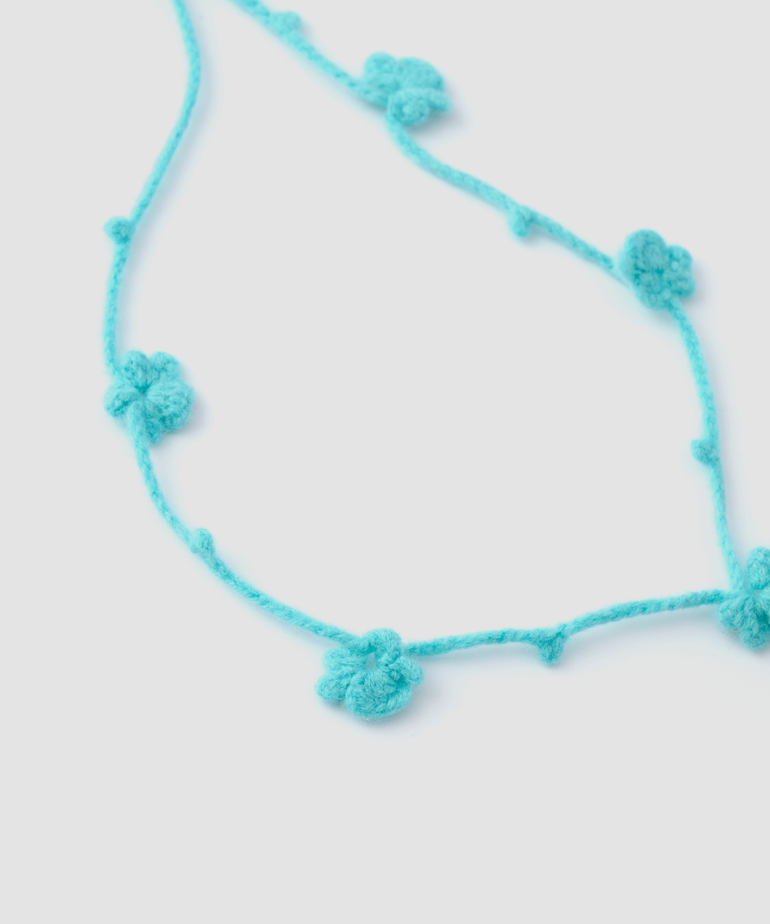 CROCHET FLOWERS STRING