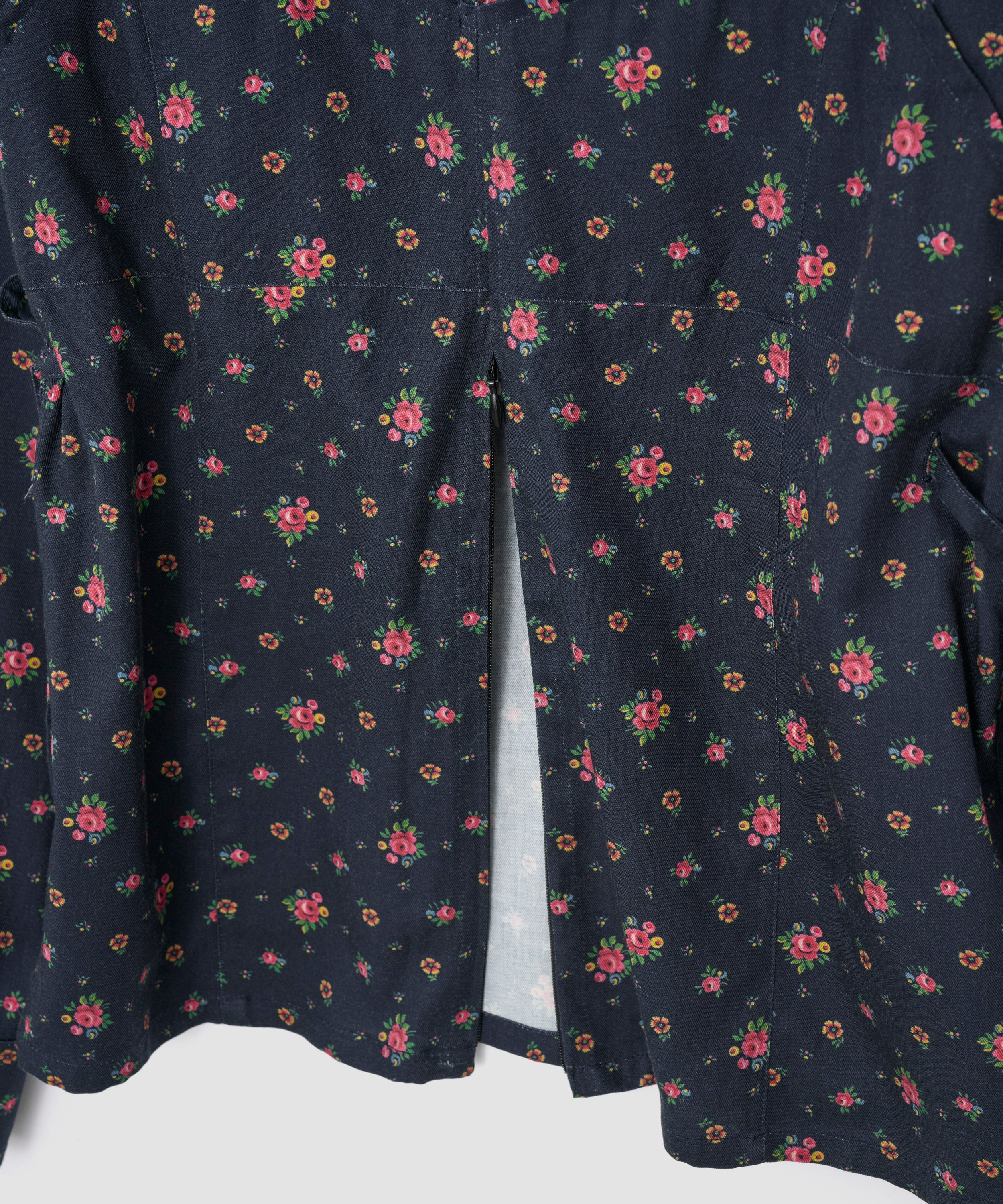 FLOWER PRINT SAILOR COLLAR SHIRT