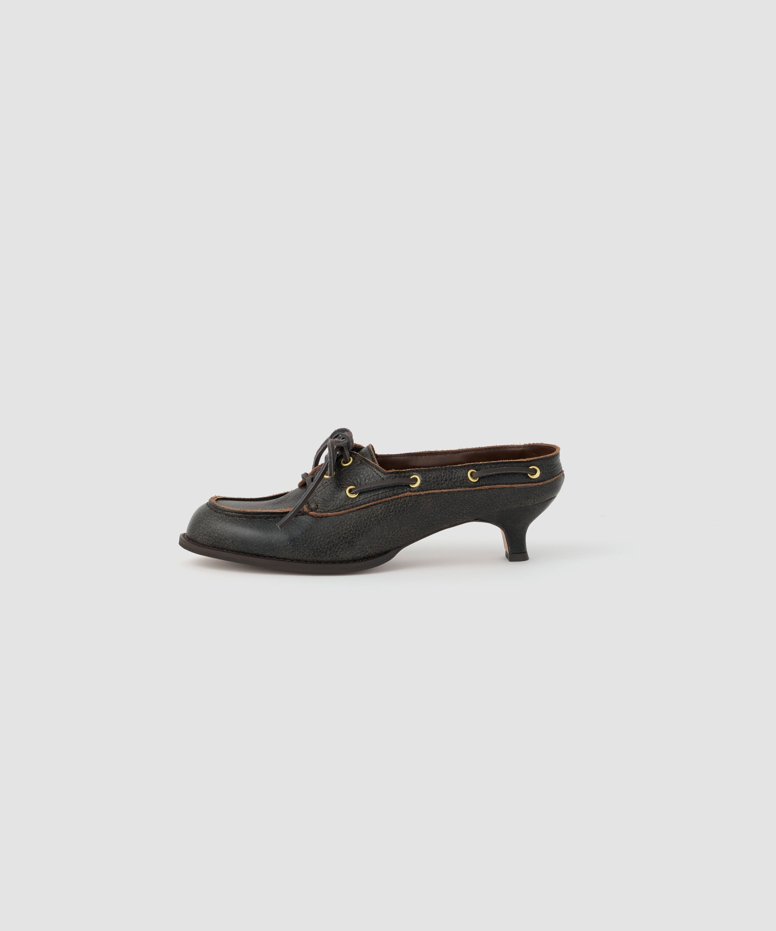 3 EYELET MOCCASIN MULE