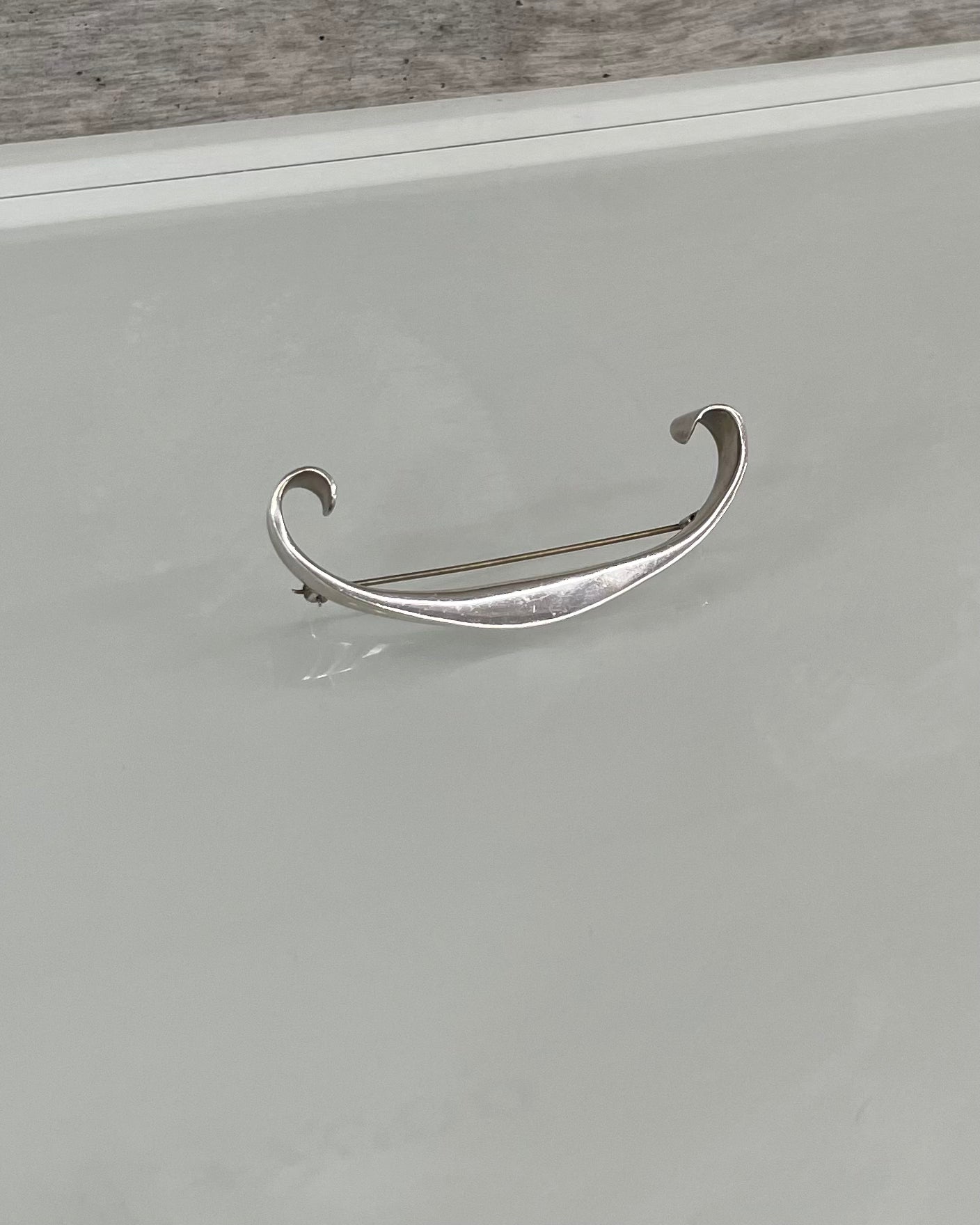 UK VINTAGE PIN BADGE