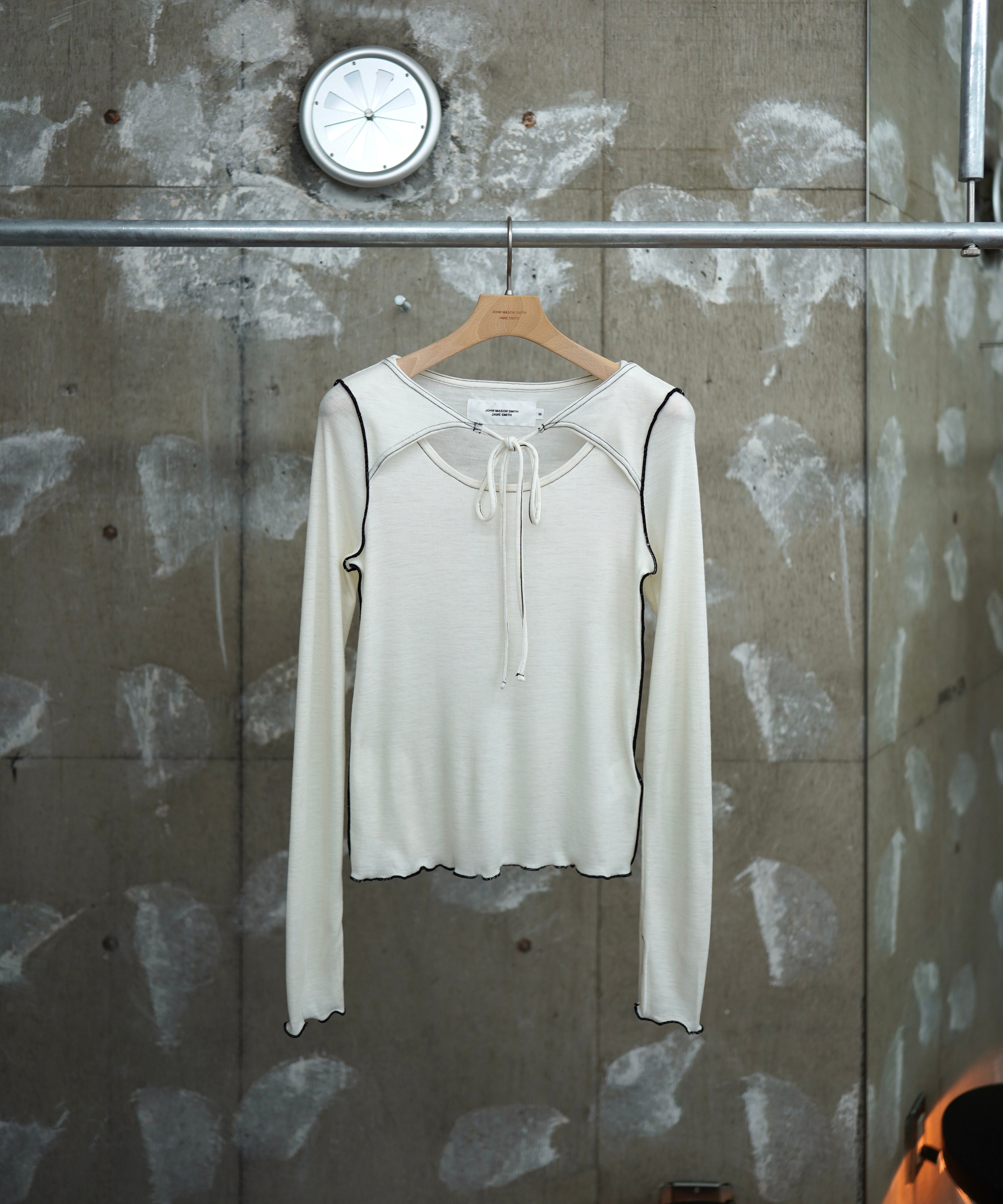 WOOL RIB FRONT STRING PULLOVER