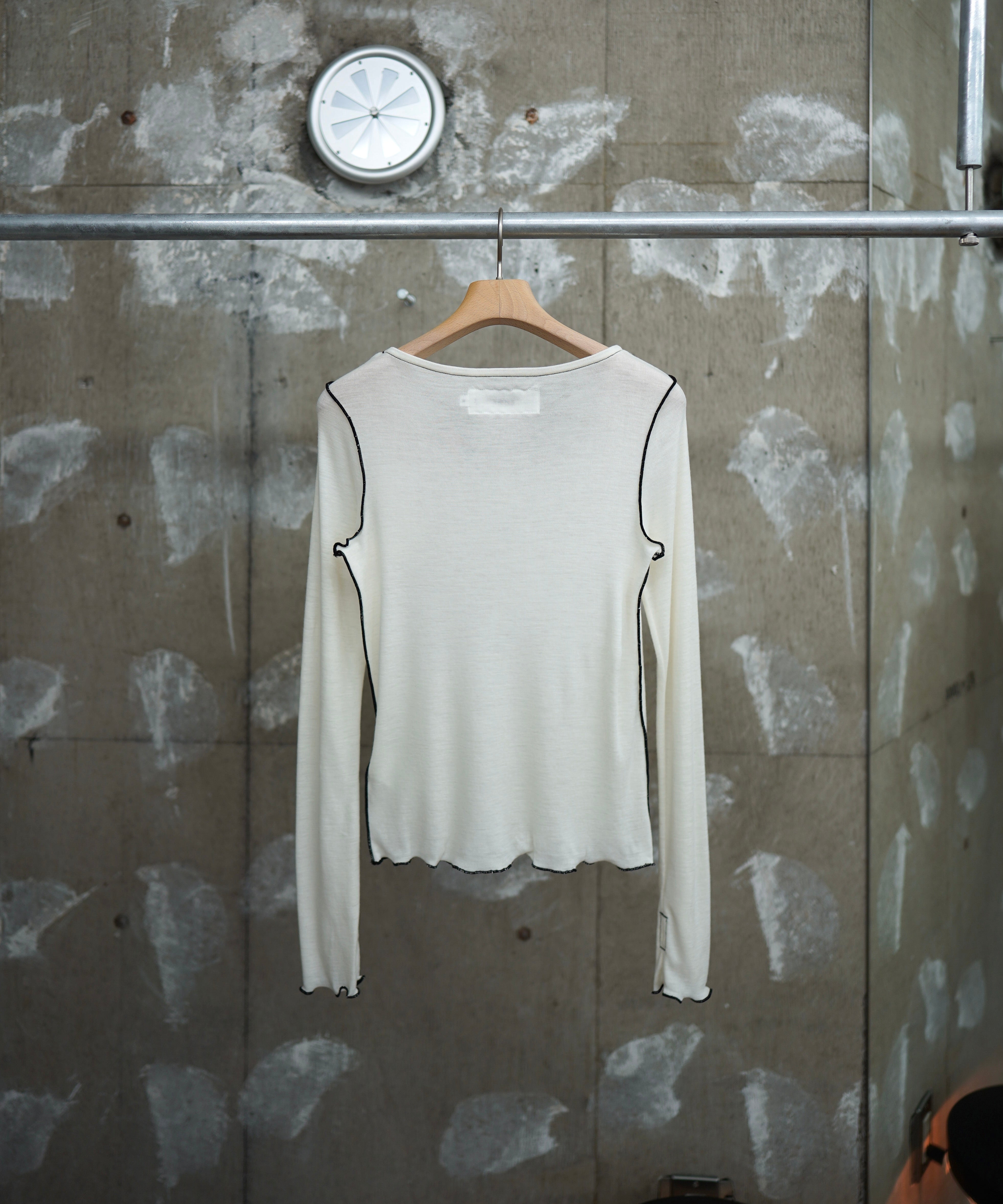 WOOL RIB FRONT STRING PULLOVER